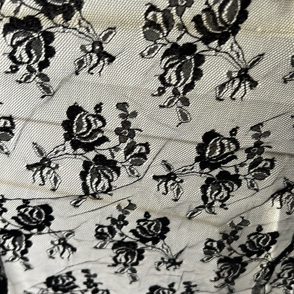 Express Vintage Black Lace Button Up Blouse - Picture 2 of 7